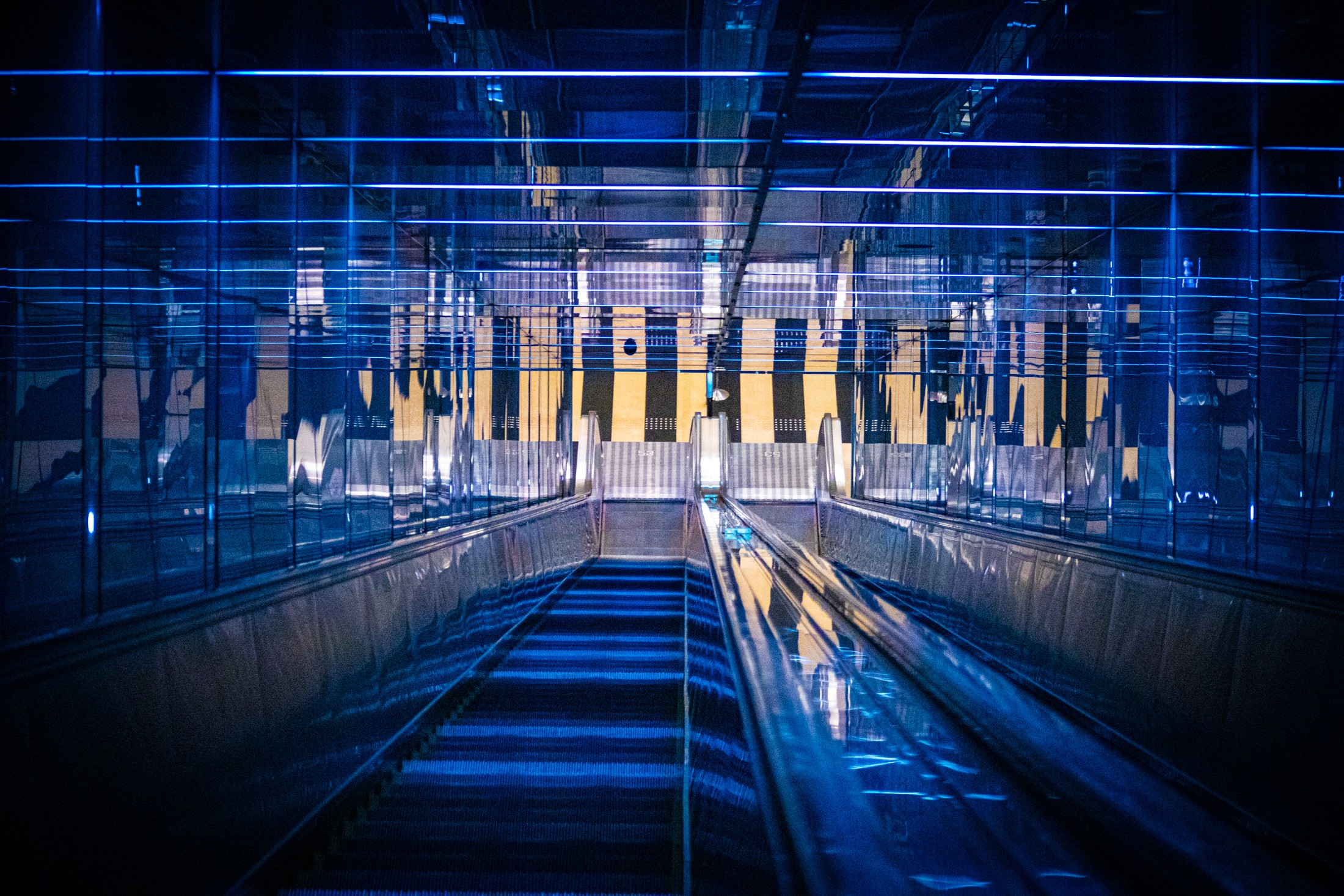 エスカレーター